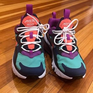 Nike Air Max 270 size 5 women’s